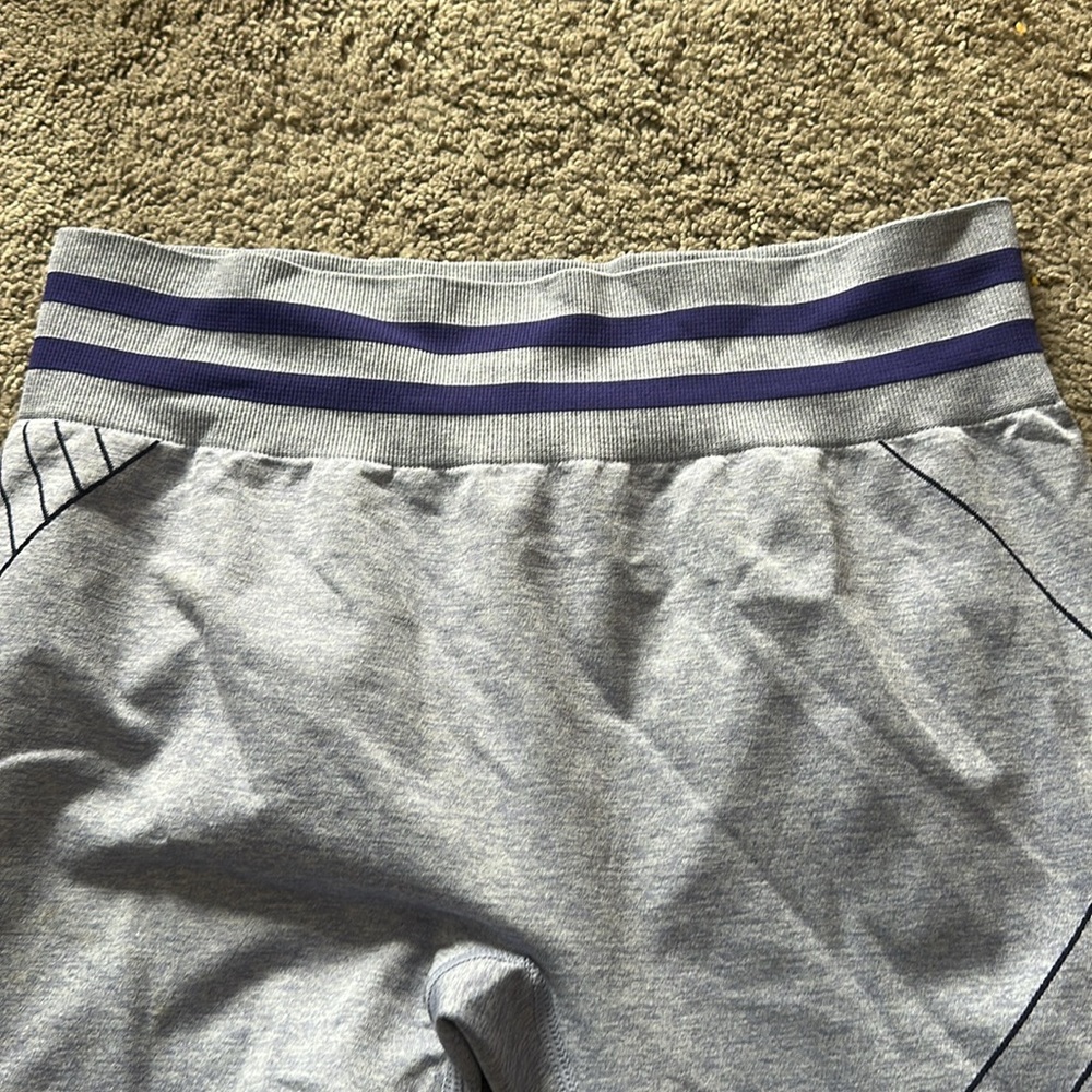 Fabletics Seamless Printed Ananda Purple Tights S… - image 4